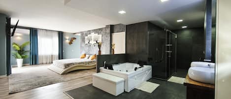 6 camere, ferro/asse da stiro, Wi-Fi, lenzuola