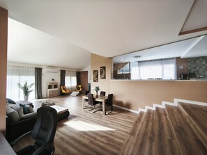 TV connectée, cheminée