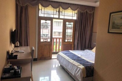 Shizhu Saiqike Hotel