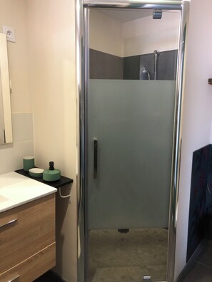 Hair dryer, towels, soap, toilet paper