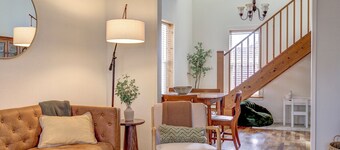 Beautiful 3-bedroom house in Downtown Missoula-two blocks from Farmers Market