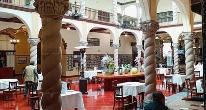 Hotel & Suites Virreynal