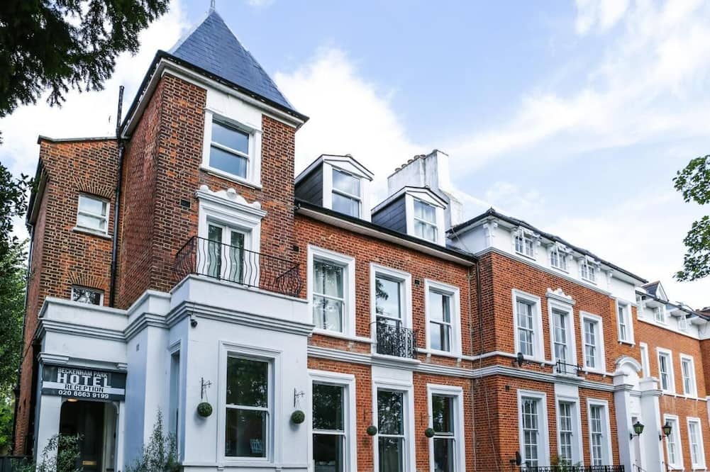 Beckenham Park Hotel - South Croydon