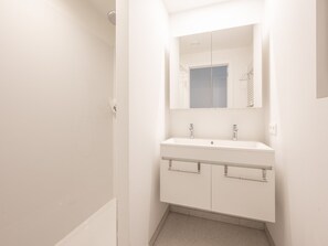 Bathroom - Apartment in Knokke With Sea View (Knokke-Heist)