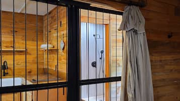 Dusche, Handtücher, Seife, Toilettenpapier