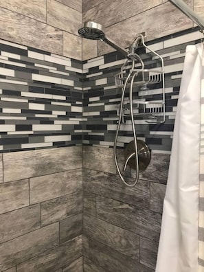 Shower, towels