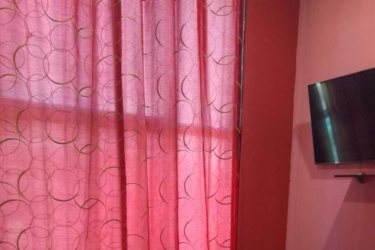 Deluxe Δίκλινο Δωμάτιο (Double) | Χώρος εργασίας για λάπτοπ, δωρεάν Wi-Fi, κλινοσκεπάσματα 