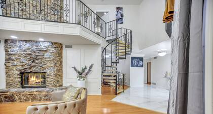 400 a night minimum 30 nights! 9 mn away from AT&T stadium, 8 mn from the zoo