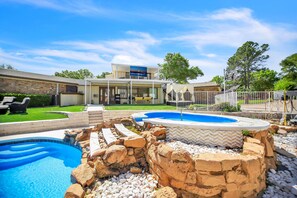 Alberca al aire libre 