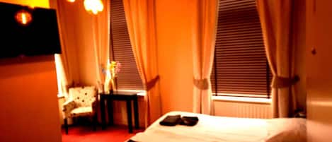 Basic Double Room | Free WiFi