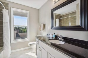 Douche, sèche-cheveux