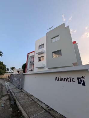 Exterior - Atlantic 9, Apartment near the beach. (Puerto Plata)