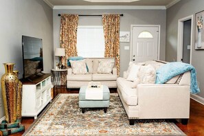 Smart TV - Hometown Hideaway King Suite (Broussard)