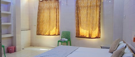 Double Room, Balcony