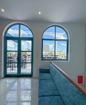 Deluxe Room | Individually decorated, desk, free WiFi, bed sheets - Kaira Boutique Hotel (Duong To)