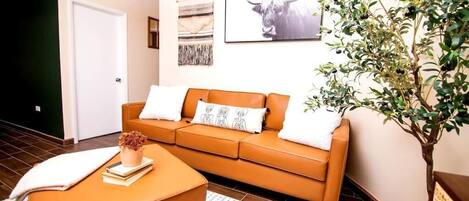 Deluxe House | Living area