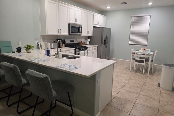Full Kitchen