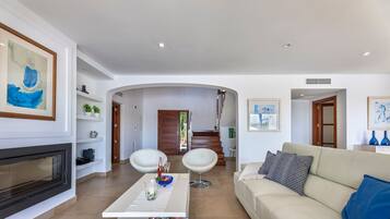 4 bedrooms, Internet
