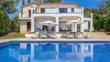 4 bedrooms, Internet