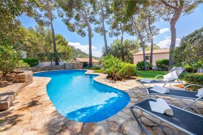 Villa, Accessible | Internet