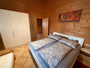 2 chambres, accès au Wi-Fi (inclus), literie fournie