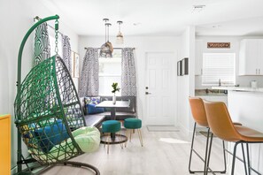 Interior - Brand New - Heart of Delray-Beach and Atlantic Ave (Delray Beach)