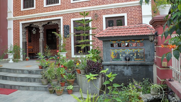 Ảnh chưa phân loại, 1 trong số 8 ảnh, nút