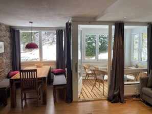 Appart'hÎtel Classique, 2 chambres, cuisine, vue montagne | Literie hypoallergénique, rideaux occultants, chambres insonorisées