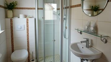 Bruser, gratis toiletartikler, håndklæder, Sæbe