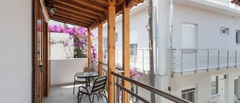 Standard Apartment | Balcony