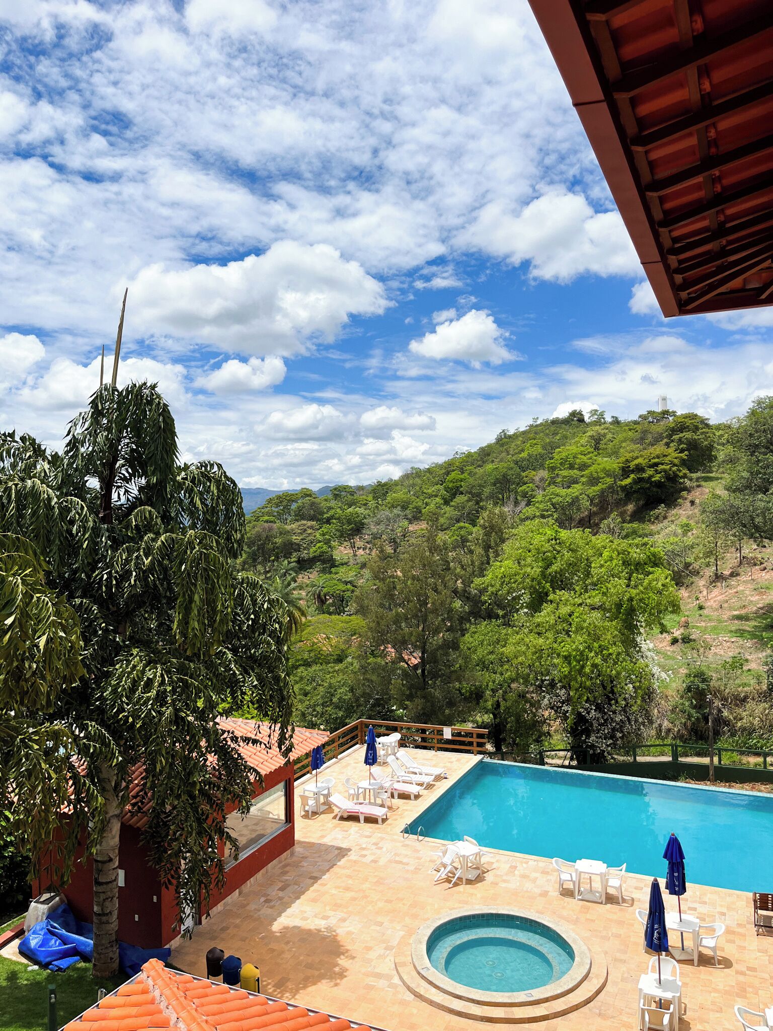 Chambre Double Romantique, baignoire à jets | Minibar, Wi-Fi gratuit, draps fournis