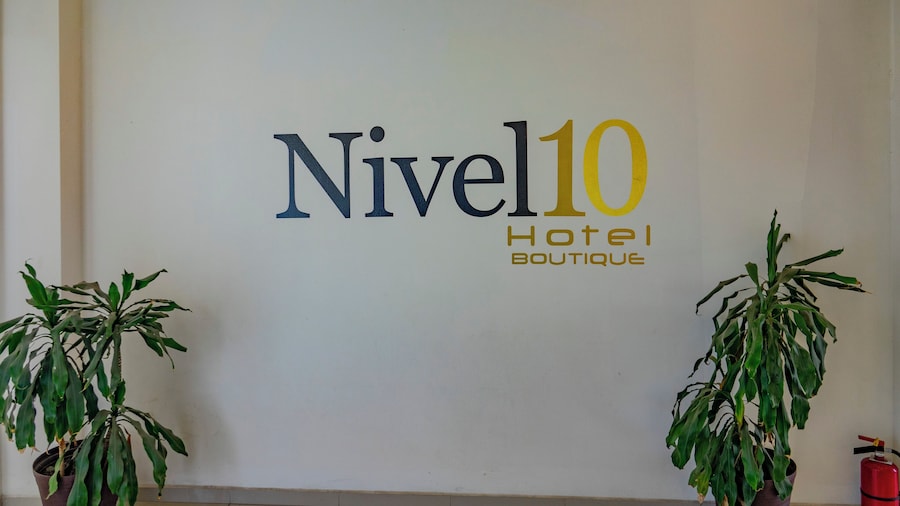 Motel & Hotel Nivel 10