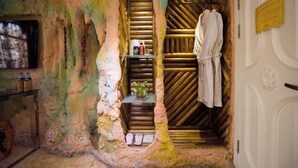 Unclassified image, 3 of 208, button - No.5 Theme Hotel (Yanji)