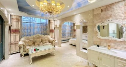 No.5 Theme Hotel