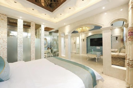 Habitación. No.5 Theme Hotel