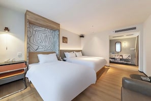 Room - Xiamen Aston Hotel (Zhongshan Road · Bailuzhou Park Branch)​ (Xiamen)