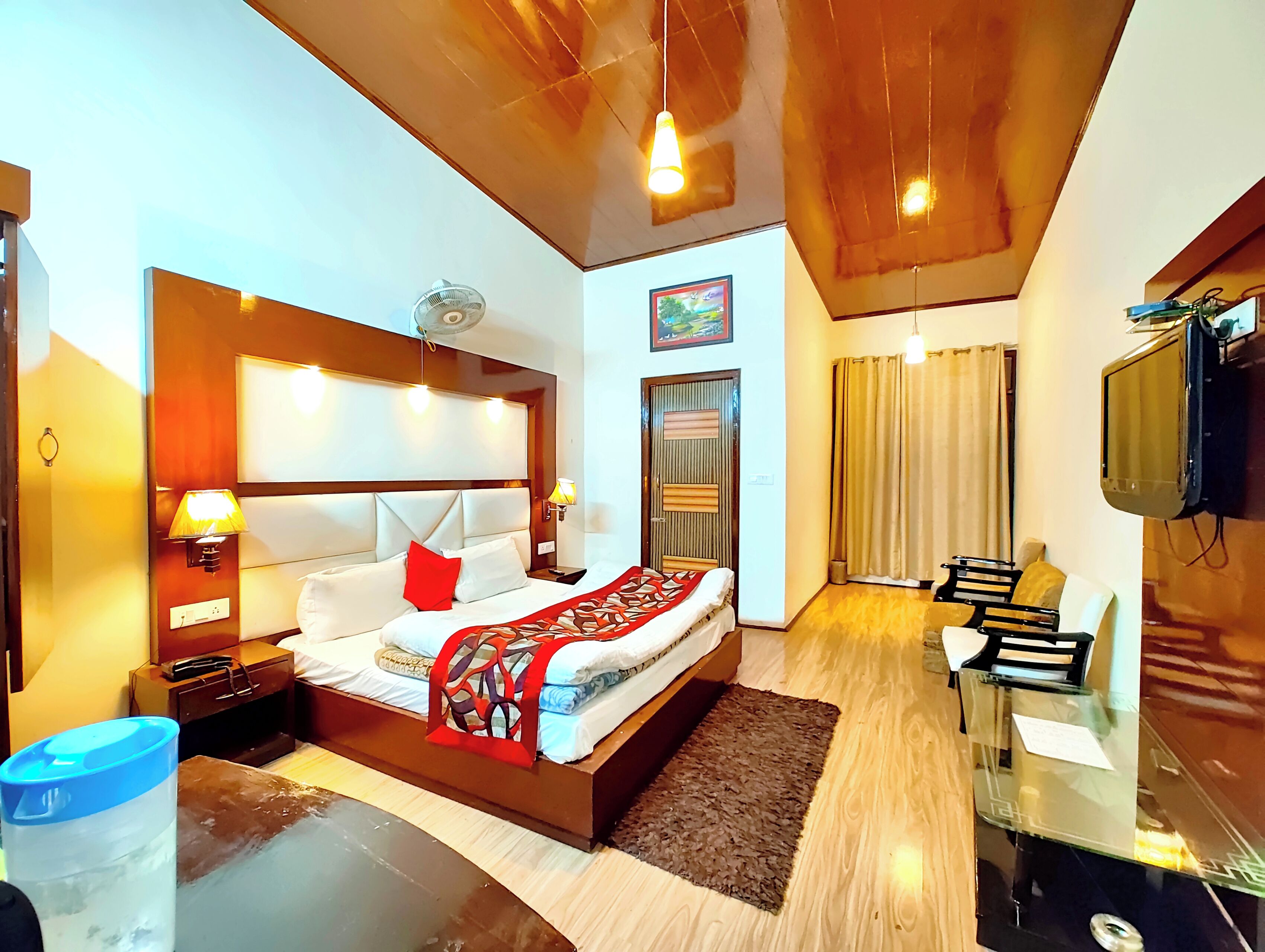 华丽四人房 | 客房景观