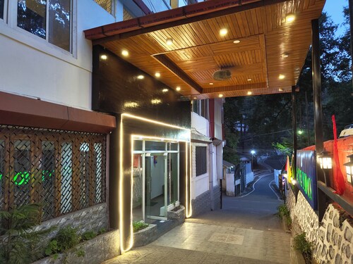 Hotel Moon Nainital Near Mall Road Lake