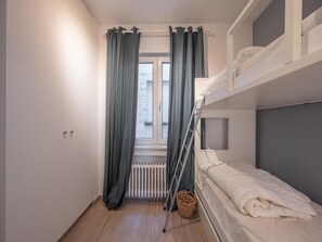 Apartment | 3 bedrooms, iron/ironing board