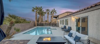 Ultimate Family Getaway! Salt Water Pool • Spa • Arcade