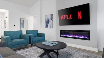 Smart TV, fireplace