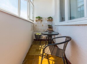 Apartment (Two Bedroom Apartment Retreat with Ba) | Balcony - Stylish Two Bedroom Apartment Retreat With Balcony in Zadar (Zadar)
