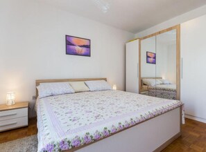 Apartment (Two Bedroom Apartment Retreat with Ba) | 2 Schlafzimmer, Babybetten
