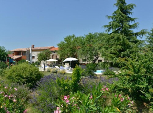 Authentic Istrian Holiday Home for Unforgettable Stays