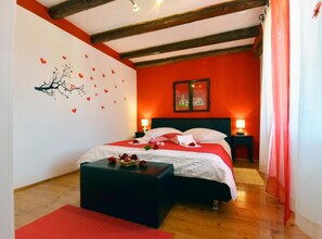 House (Three Bedroom Holiday Home with Priva) - Authentic Istrian Holiday Home for Unforgettable Stays (Vodnjan)