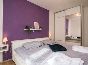 2 bedrooms, iron/ironing board, Internet, bed sheets - Vila Ive winter spa Podumci (Podumci)