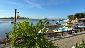 Pemandangan dari properti