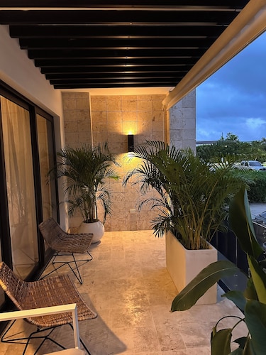 Charming 2-bedroom apartment with AC, WiFi in fabulous Punta Cana