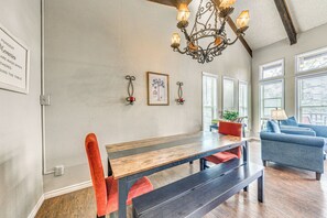 Dining - Half-Mi to Midtown: Family Retreat w/ Mtn Views! (Ruidoso)