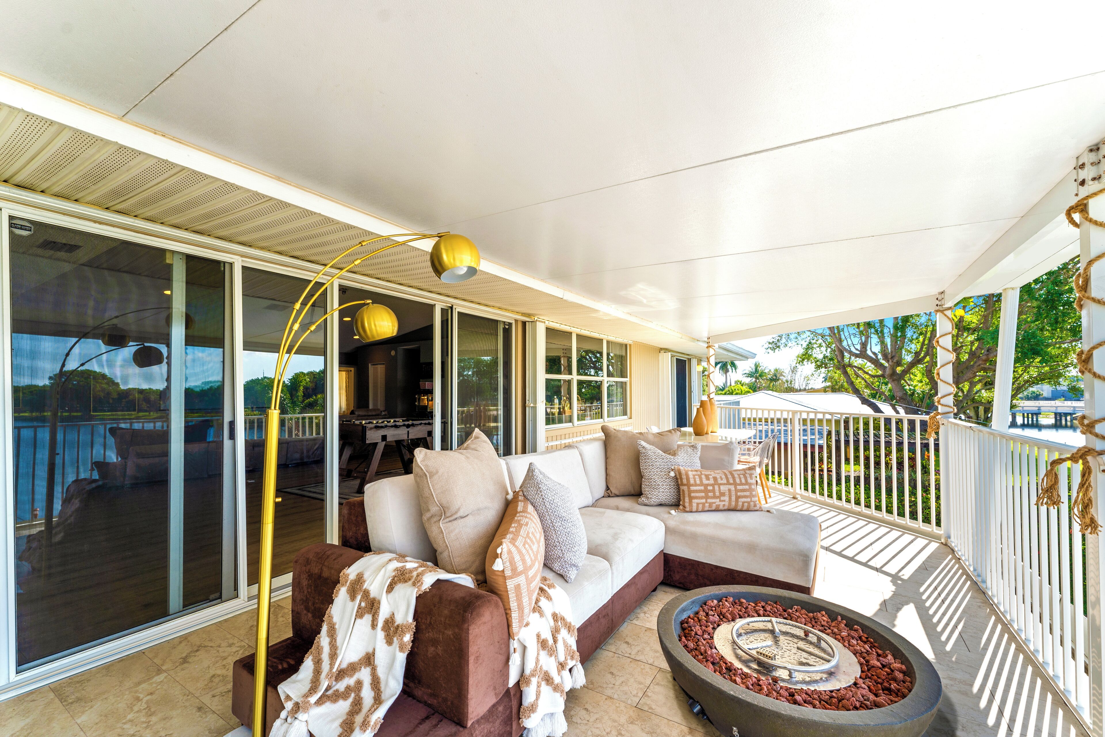 Deluxe House, 6 Bedrooms, Garden View | Balcony